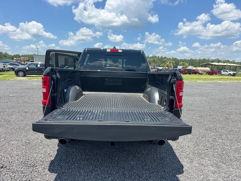 Used 2026 RAM 1500 Laramie AWD/4WD image 35