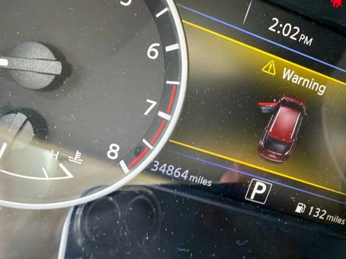 Used 2015 Nissan Murano SV FWD image 3