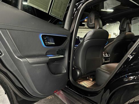 Certified 2026 Mercedes-Benz GLC 300 4MATIC image 17