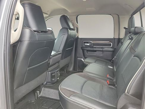 Used 2024 RAM 2500 Laramie w/ Safety Group AWD/4WD image 9