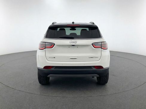 Used 2025 Jeep Compass Trailhawk AWD/4WD image 7