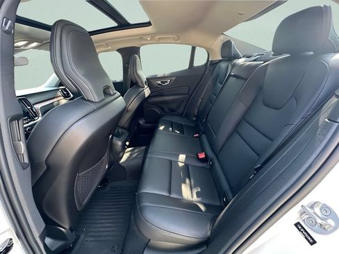 Used 2023 Volvo S60 B5 Plus w/ Climate Package FWD image 22