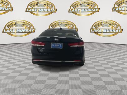 Used 2018 Kia Optima LX w/ 17" Alloy Wheels Package