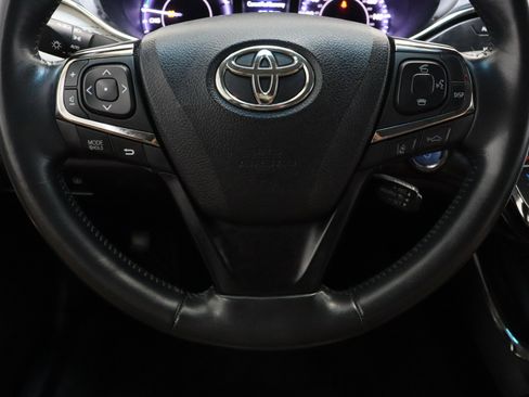 Used 2018 Toyota Avalon Limited FWD image 27