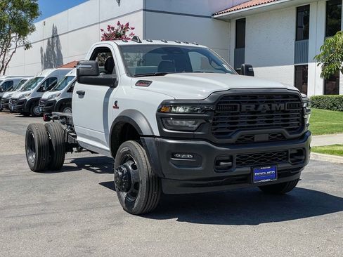 New 2025 RAM 5500 Tradesman image 7