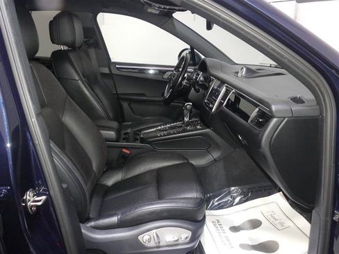 Used 2017 Porsche Macan S AWD/4WD image 23