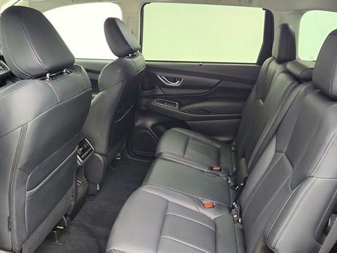Used 2023 Subaru Ascent Limited AWD/4WD image 20