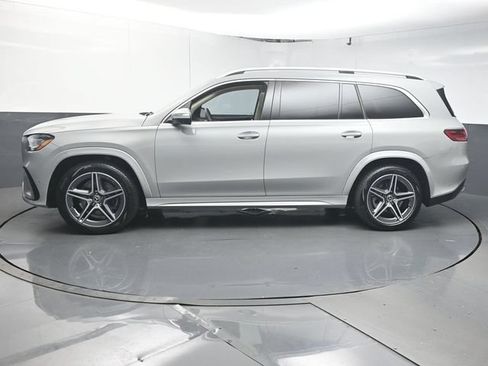Certified 2026 Mercedes-Benz GLS 450 4MATIC image 5