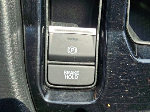 Certified 2024 Honda Accord Sport image 26
