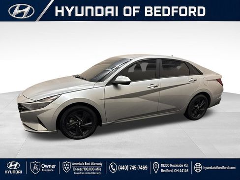 Used 2022 Hyundai Elantra SEL FWD image 10