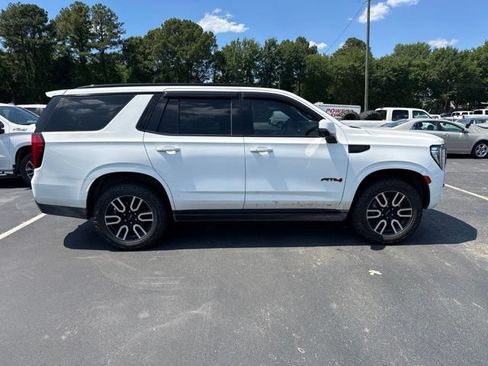 Used 2021 GMC Yukon AT4 w/ AT4 Premium Plus Package AWD/4WD image 6