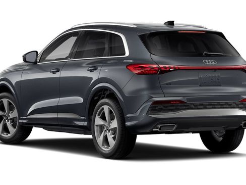 Certified 2025 Audi Q5 Premium w/ Premium Plus AWD/4WD image 2