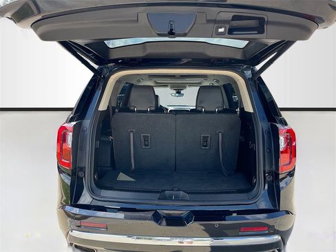 Used 2022 GMC Acadia Denali w/ Denali Ultimate Package image 27