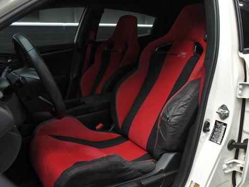 Used 2017 Honda Civic Type R image 26