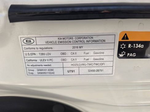 Used 2016 Kia Soul w/ Option Group 020 FWD image 47