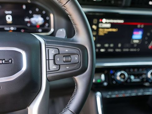 Used 2024 GMC Sierra 1500 Denali w/ Technology Package RWD image 16