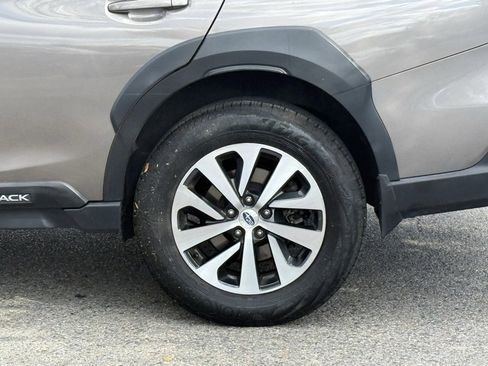 Certified 2023 Subaru Outback Premium image 11