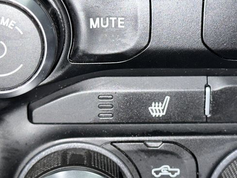 Used 2023 RAM 1500 Big Horn AWD/4WD image 34