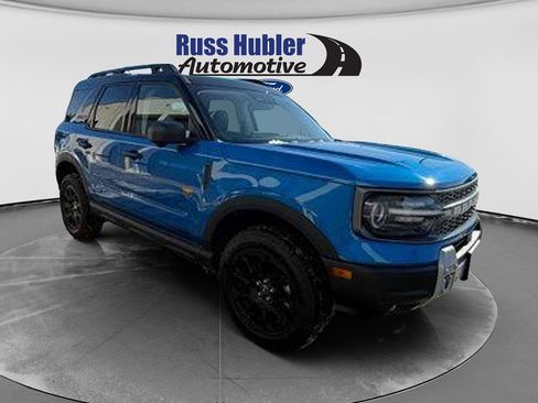 Used 2025 Ford Bronco Sport Badlands AWD/4WD image 9
