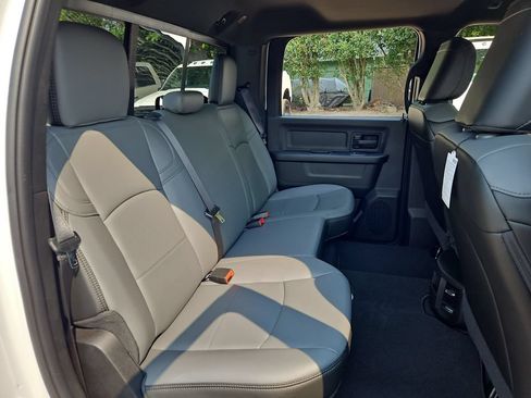 New 2026 RAM 3500 Tradesman AWD/4WD image 15