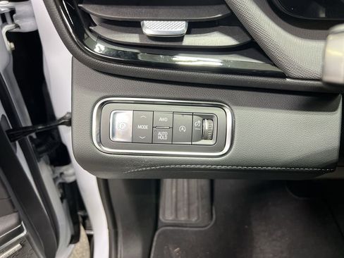 New 2026 Buick Enclave Sport Touring w/ Power Package image 18