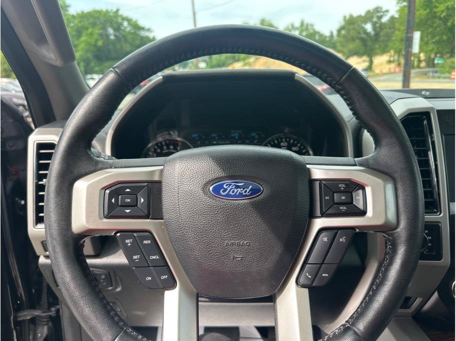 Used 2020 Ford F150 Lariat w/ Equipment Group 502A Luxury AWD/4WD image 19