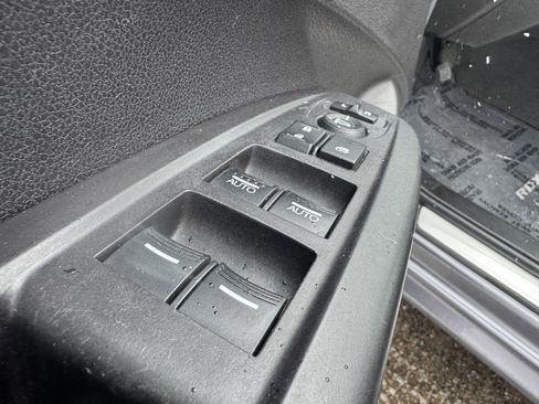 Used 2017 Acura RDX AWD image 11