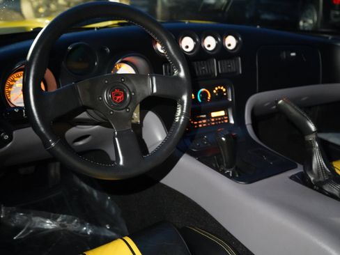 Used 1994 Dodge Viper RT/10 image 48