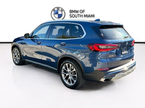 Certified 2022 BMW X5 sDrive40i w/ Parking Assistance Package image 5