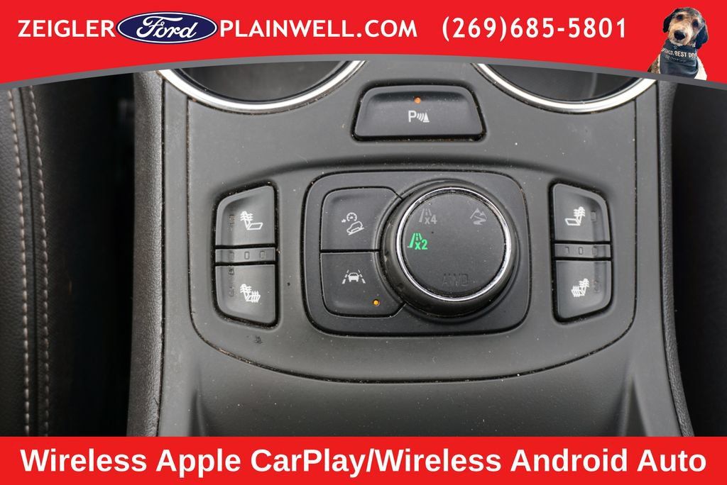 Used 2022 GMC Terrain SLT w/ Tech Package AWD/4WD image 25