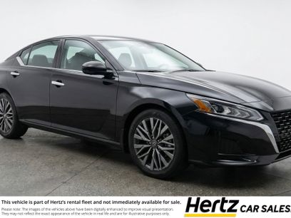 Used 2025 Nissan Altima 2.5 SV