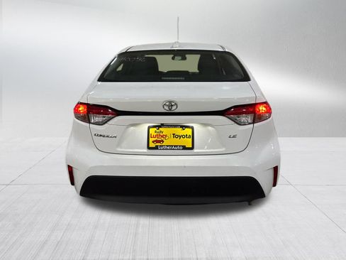 Used 2023 Toyota Corolla LE FWD image 5
