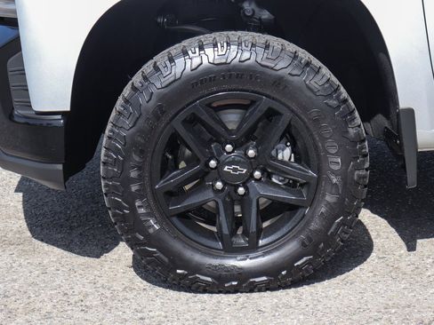 Used 2020 Chevrolet Silverado 1500 LT Trail Boss w/ Convenience Package image 36