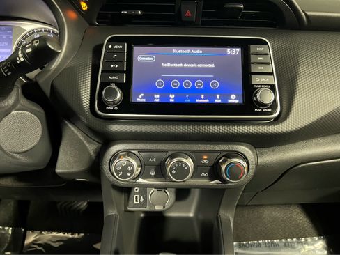 Certified 2025 Nissan Kicks Play S FWD image 12