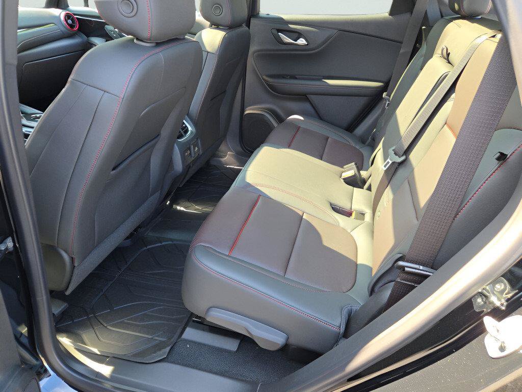 New 2026 Chevrolet Blazer RS w/ LPO, Floor Liner Package AWD/4WD image 22