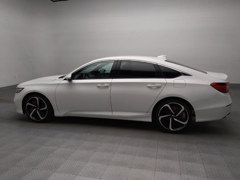 Used 2019 Honda Accord Sport image 3