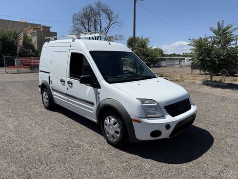 Used 2013 Ford Transit Connect XLT image 5