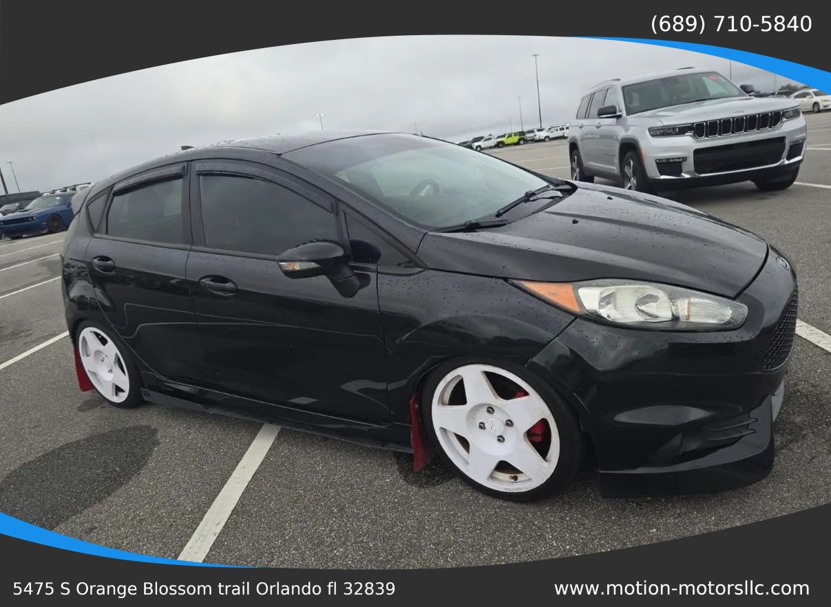 Used 2015 Ford Fiesta ST w/ ST Recaro Package FWD image 1