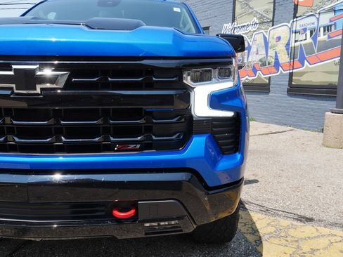 Used 2024 Chevrolet Silverado 1500 LT Trail Boss w/ Protection Package AWD/4WD image 3