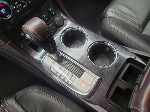 Used 2016 Buick Enclave Premium image 26