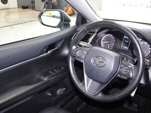 Used 2023 Toyota Camry SE FWD image 21