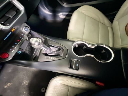 Used 2024 Ford Mustang Premium RWD image 25