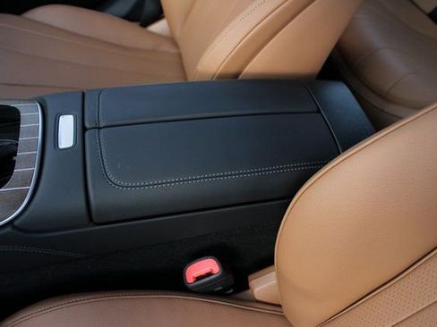 Used 2024 Mercedes-Benz E 350 4MATIC Sedan image 29