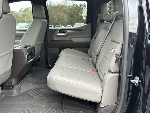 Used 2024 Chevrolet Silverado 1500 LTZ image 15