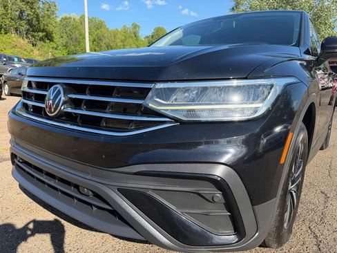 Used 2022 Volkswagen Tiguan S image 8