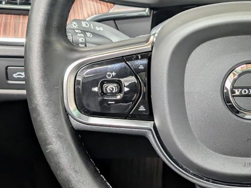 Used 2023 Volvo XC60 B6 Ultimate image 34