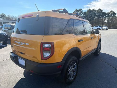 Used 2023 Ford Bronco Sport Badlands image 2