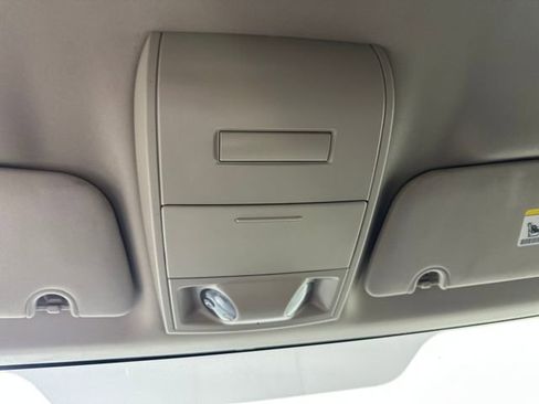 Used 2014 RAM C/V Tradesman image 22