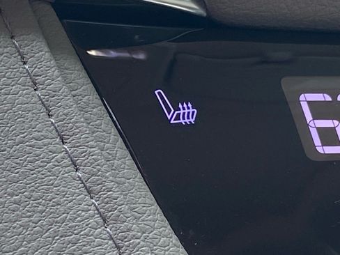 Used 2019 Cadillac XT5 Luxury FWD image 14