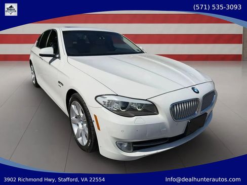 Used 2011 BMW 550i xDrive Sedan AWD/4WD image 3